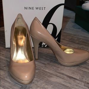 Nine West nude heels